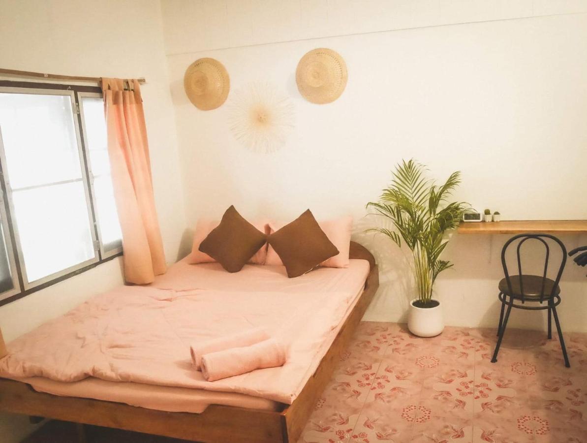 Lungkluay Homestay Ko Kut Exterior foto